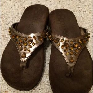 Vionic Bronze/Brown Jeweled Flip Flops Size 7